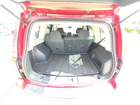Used 2017 Jeep Patriot Latitude FWD image 25