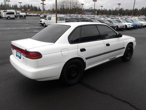 Used 1997 Subaru Legacy L image 5
