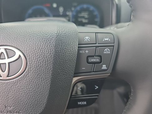 New 2026 Toyota Camry XSE FWD image 18