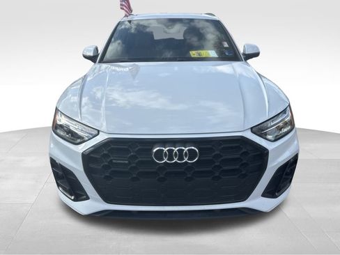 Used 2025 Audi Q5 2.0T Premium image 3