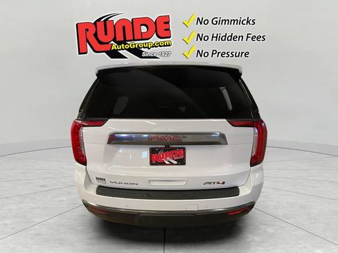 Used 2024 GMC Yukon XL AT4 w/ AT4 Premium Package AWD/4WD image 5