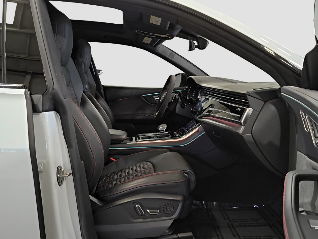 Used 2024 Audi RS Q8 AWD/4WD image 26