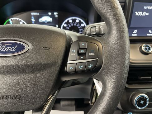 Used 2023 Ford Maverick XL image 18