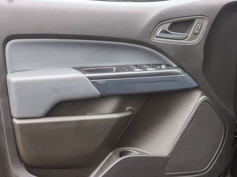 Used 2022 Chevrolet Colorado Z71 image 41