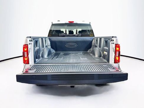 Certified 2022 Ford F150 XLT w/ Equipment Group 302A High image 20