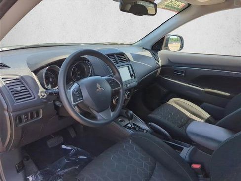 Used 2024 Mitsubishi Outlander Sport ES AWD/4WD image 11
