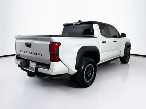 Used 2024 Toyota Tacoma TRD Off-Road w/ TRD Off Road Premium Package AWD/4WD image 2