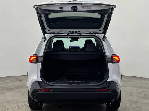 Used 2023 Toyota RAV4 XLE Premium AWD/4WD image 12