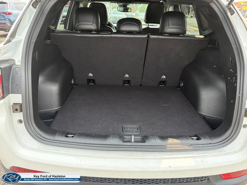 Used 2024 Jeep Compass Latitude AWD/4WD image 15