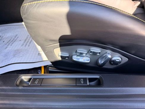 Used 2015 Porsche 911 Turbo S image 16