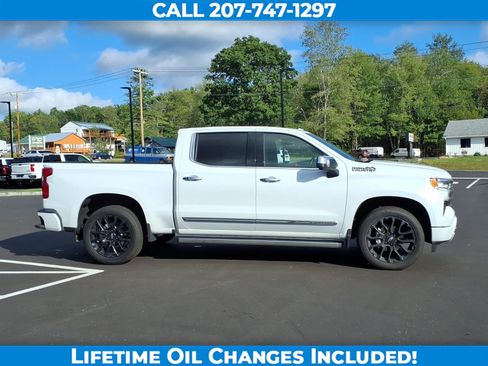 Used 2026 Chevrolet Silverado 1500 High Country AWD/4WD image 4