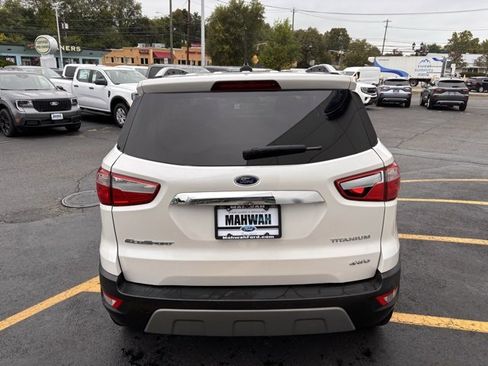 Used 2022 Ford EcoSport Titanium image 8