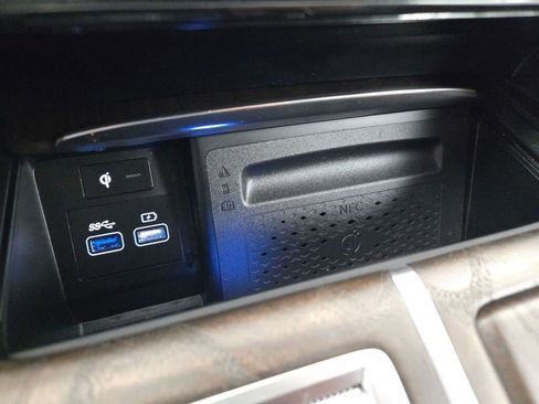 Used 2024 Genesis GV80 2.5T image 33