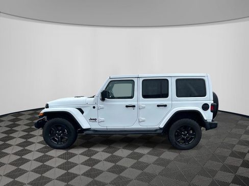 Certified 2022 Jeep Wrangler Unlimited Sahara image 8