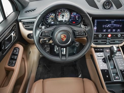Used 2026 Porsche Macan S AWD/4WD image 16