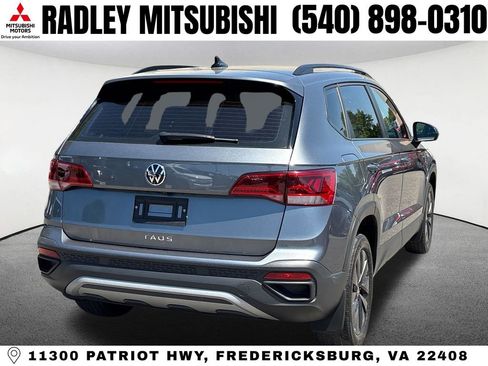 Used 2024 Volkswagen Taos S FWD image 19