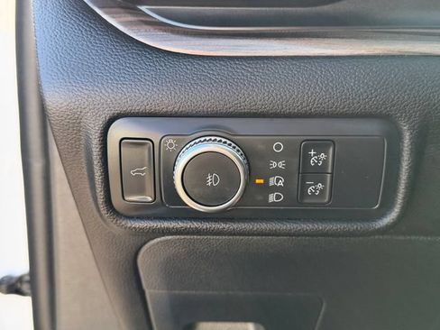 Used 2021 Ford Explorer Limited AWD/4WD image 28