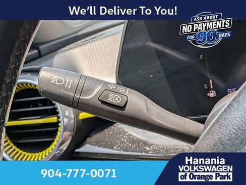 Used 2024 Chevrolet Trax ACTIV w/ Sunroof Package FWD image 28