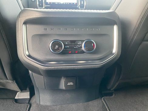 New 2026 Ford Expedition Max Platinum w/ Stealth Appearance Package image 31