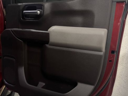 Used 2019 Chevrolet Silverado 1500 LT w/ Texas Edition RWD image 21