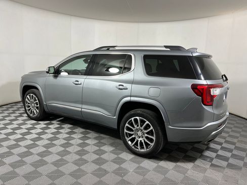 Used 2023 GMC Acadia Denali w/ Denali Ultimate Package image 2