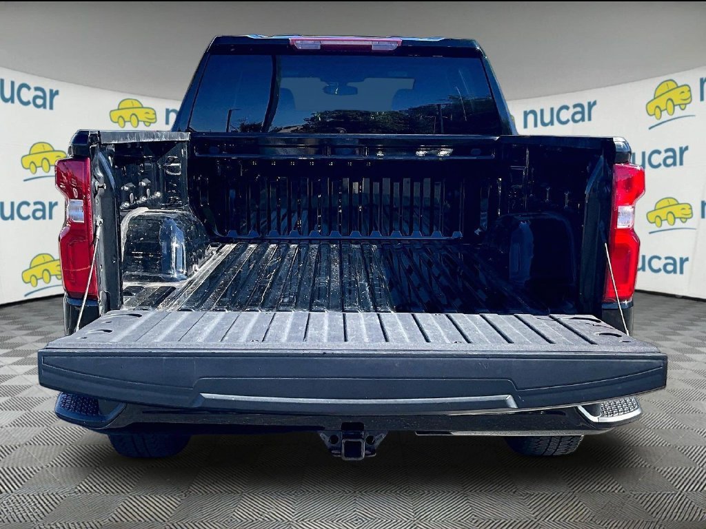 Used 2022 Chevrolet Silverado 1500 Custom AWD/4WD image 32