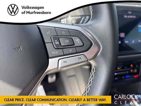 Certified 2023 Volkswagen Tiguan SE R-Line FWD image 17