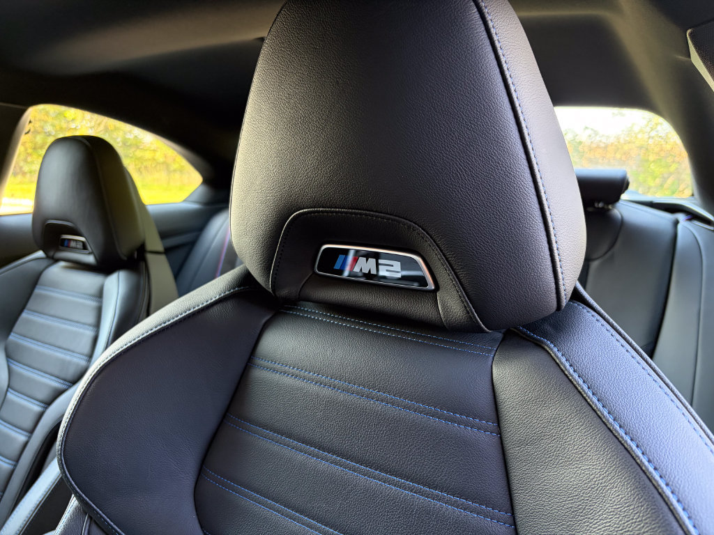 Used 2024 BMW M2 w/ Lighting Package RWD image 12