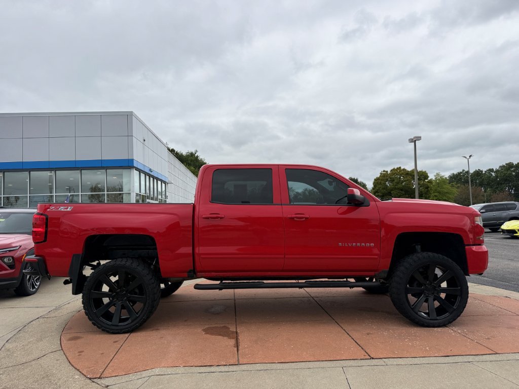 Used 2016 Chevrolet Silverado 1500 LT w/ All Star Edition AWD/4WD image 8