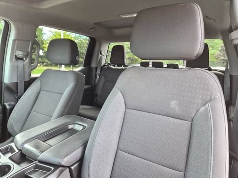 Used 2024 Chevrolet Silverado 1500 LT AWD/4WD image 15