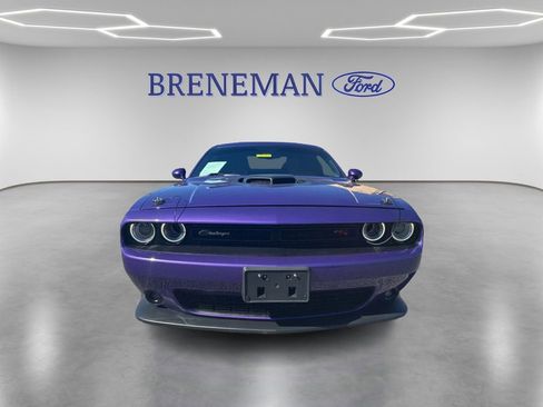 Used 2019 Dodge Challenger R/T Scat Pack w/ Shaker Package image 2