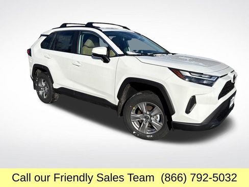 New 2025 Toyota RAV4 XLE w/ Convenience Package image 8