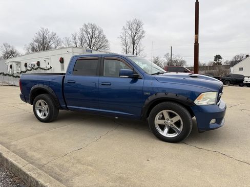 Used 2011 RAM 1500 Sport w/ Sport Premium Group image 5