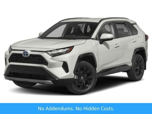 Used 2022 Toyota RAV4 SE w/ Convenience Package AWD/4WD image 1