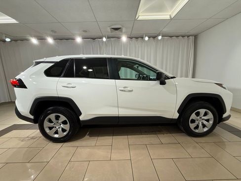 Used 2023 Toyota RAV4 LE image 6