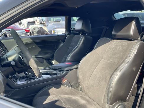 Certified 2023 Dodge Challenger R/T Scat Pack w/ 1320 Plus Group image 17