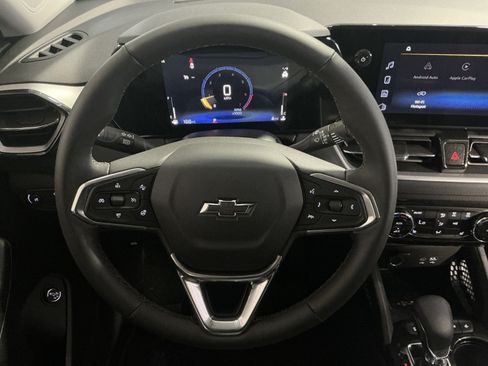 New 2026 Chevrolet TrailBlazer LT w/ Convenience Package FWD image 17