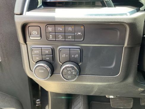 Used 2025 Chevrolet Tahoe Z71 AWD/4WD image 14