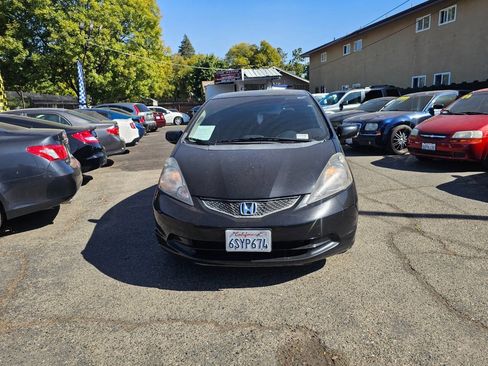 Used 2012 Honda Fit image 2