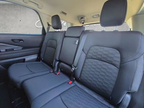 New 2026 Nissan Pathfinder SV image 22