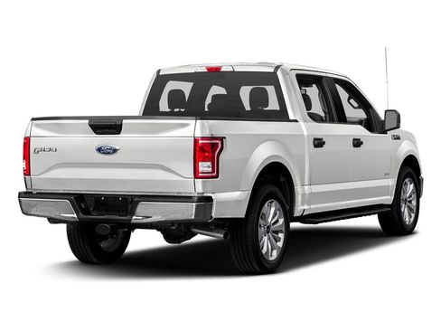 Used 2017 Ford F150 XLT w/ Trailer Tow Package image 35