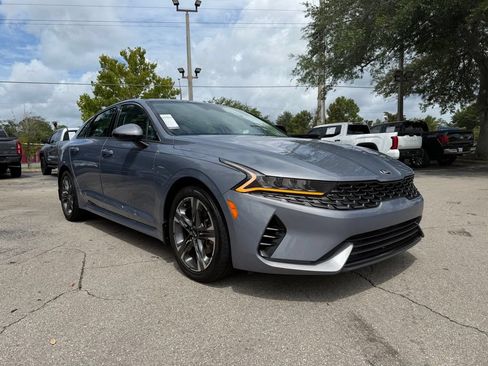 Used 2021 Kia K5 EX FWD image 1