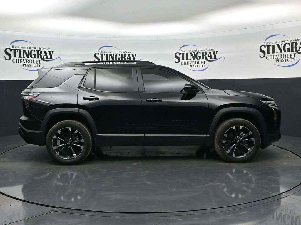 Used 2025 Chevrolet Equinox RS w/ Safety and Technology Package FWD image 8