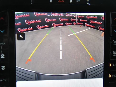 Used 2024 RAM 2500 Laramie image 22