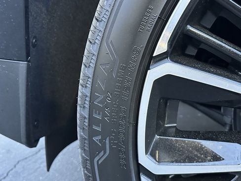 New 2026 Chevrolet Tahoe High Country image 34