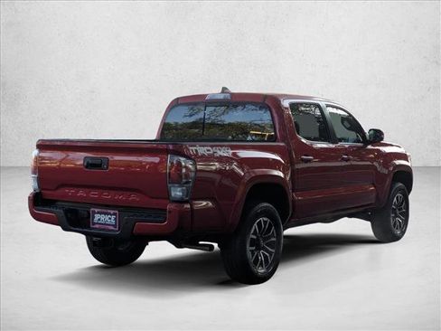 Used 2022 Toyota Tacoma TRD Sport image 5