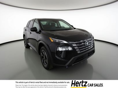 Used 2025 Nissan Rogue SV