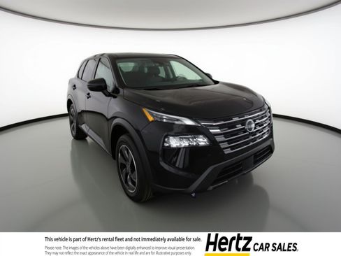 Used 2025 Nissan Rogue SV image 1