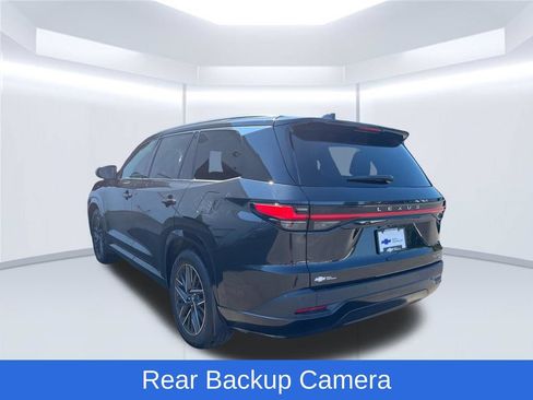 Used 2024 Lexus TX 350 AWD image 3