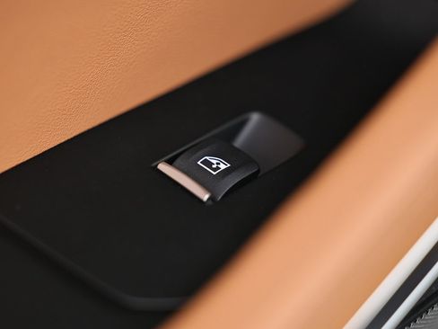 New 2027 BMW X6 M60i AWD/4WD image 26
